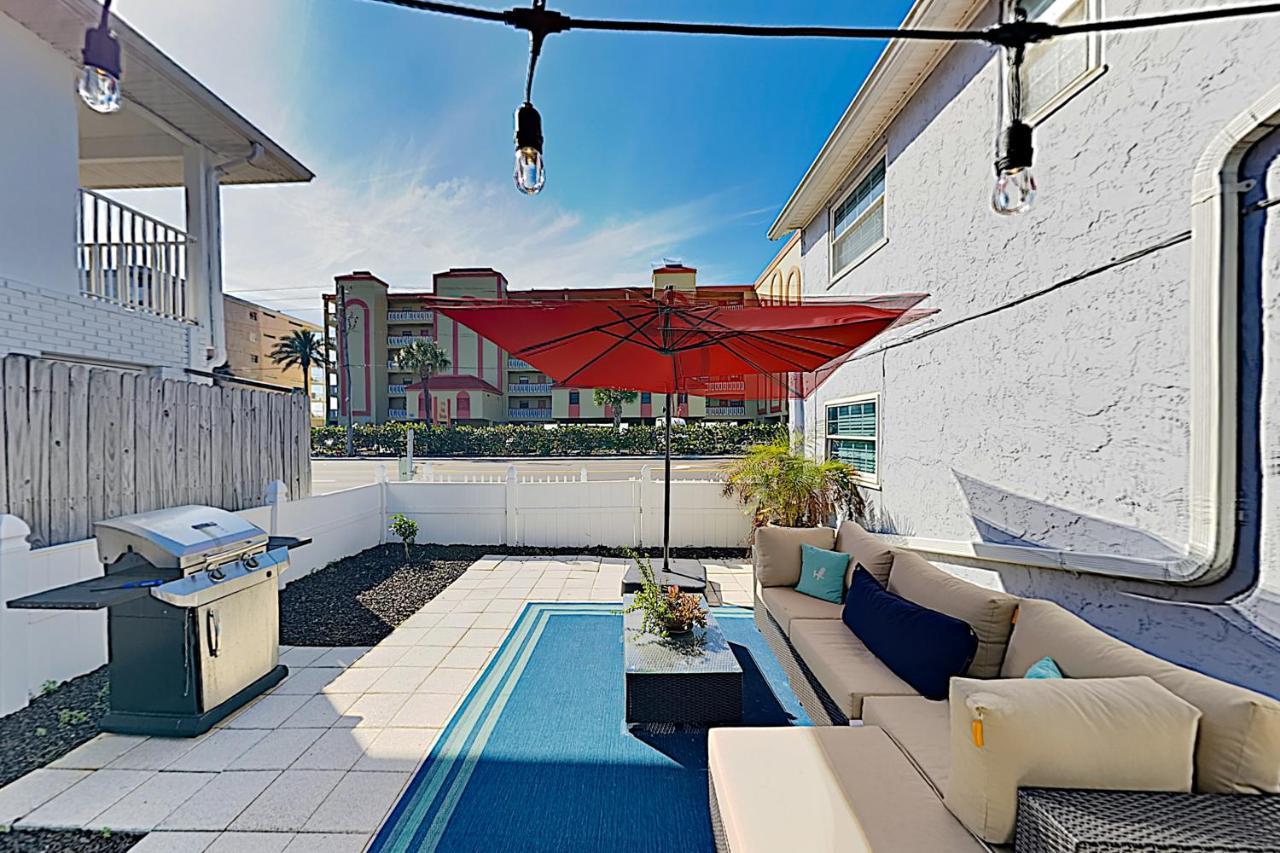 The Palm Condos Сейнт Пийт Бийч Екстериор снимка